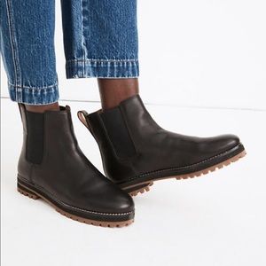 NWT The Ivy Chelsea in Leather Black